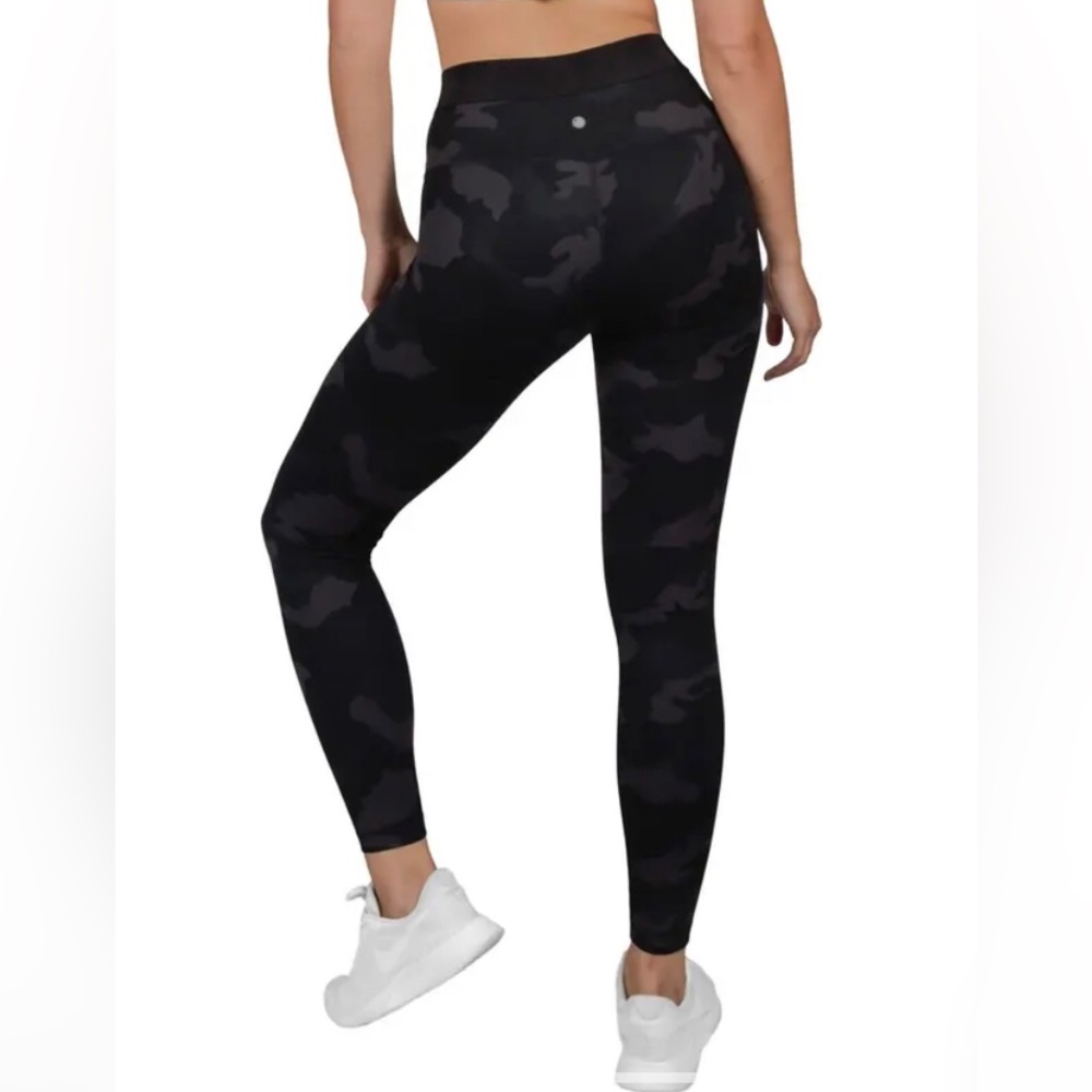 90 Degree by reflex camp leggings